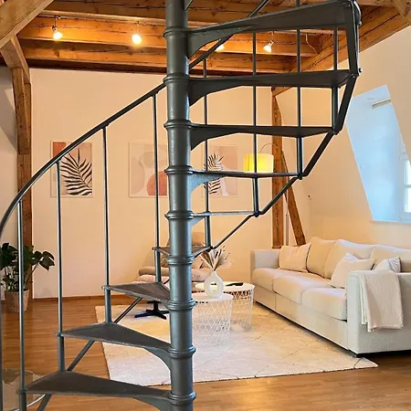 Ludwigshome Luxus - Zentral, 95Qm, Whirlpool, Balkon, Smart Tv Ludwigsburg Buitenkant foto