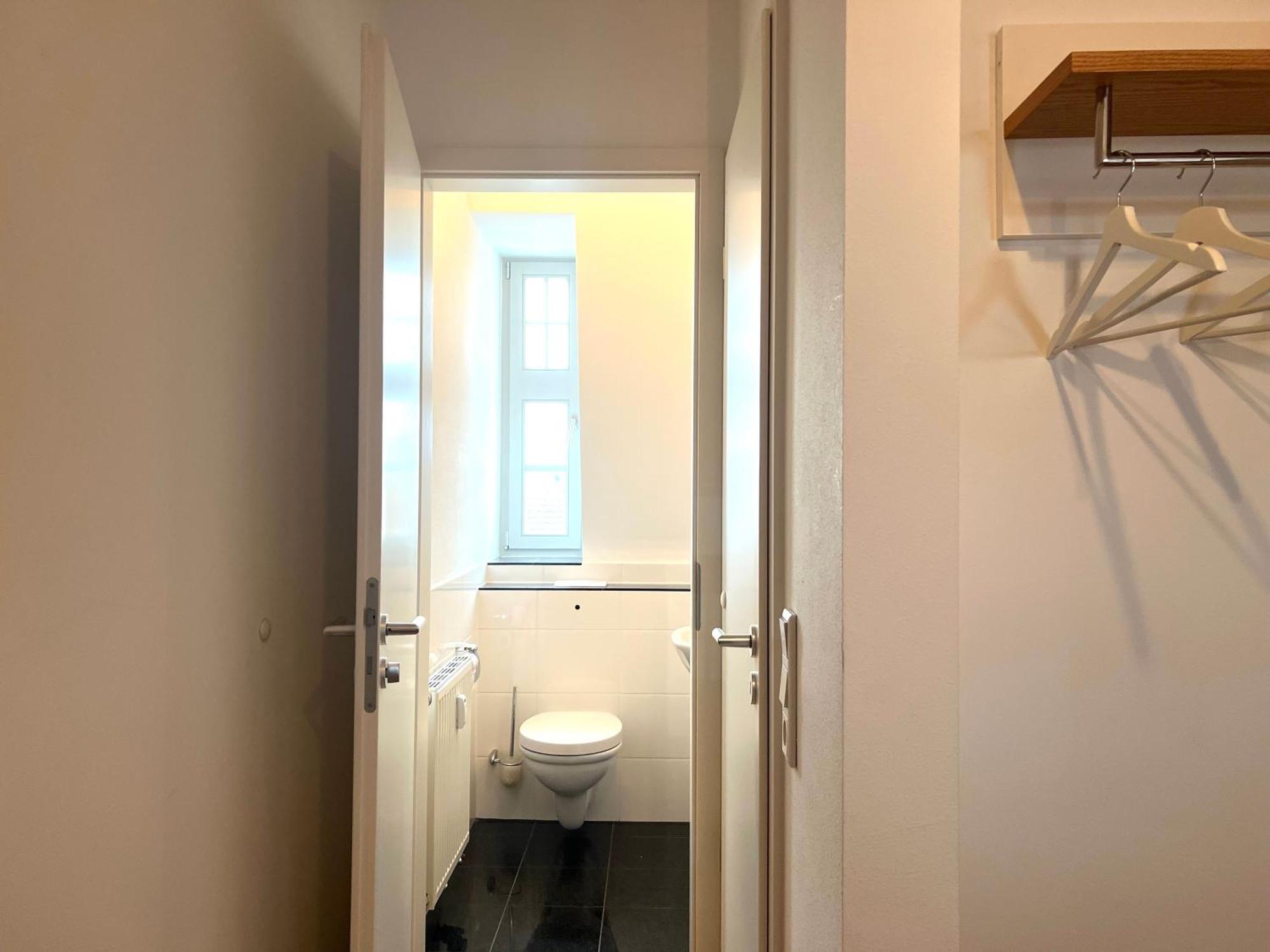 Ludwigshome Luxus - Zentral, 95qm, Whirlpool, Balkon, Smart Tv Appartement
