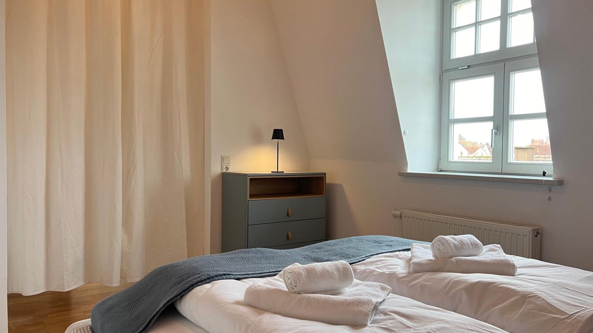 Ludwigshome Luxus - Zentral, 95qm, Whirlpool, Balkon, Smart Tv Appartement *